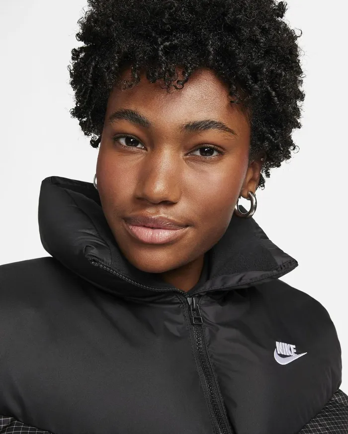 All Clothing Women Nike Sportswear Windpuffer Blackwhite