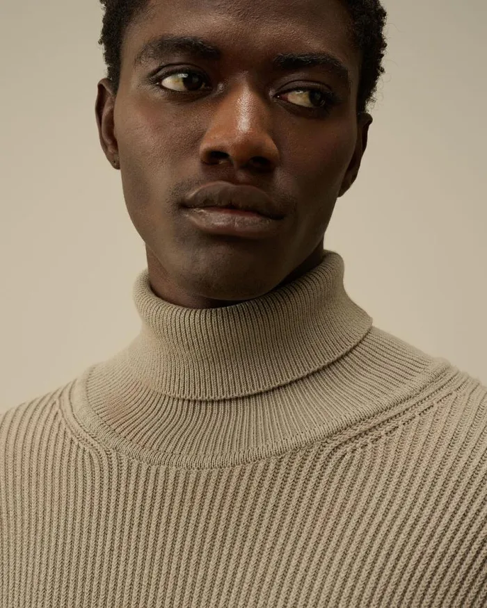 CP Company Jumpers Full Rib Turtleneck Knit Vintage Khaki Beige 8211 Man