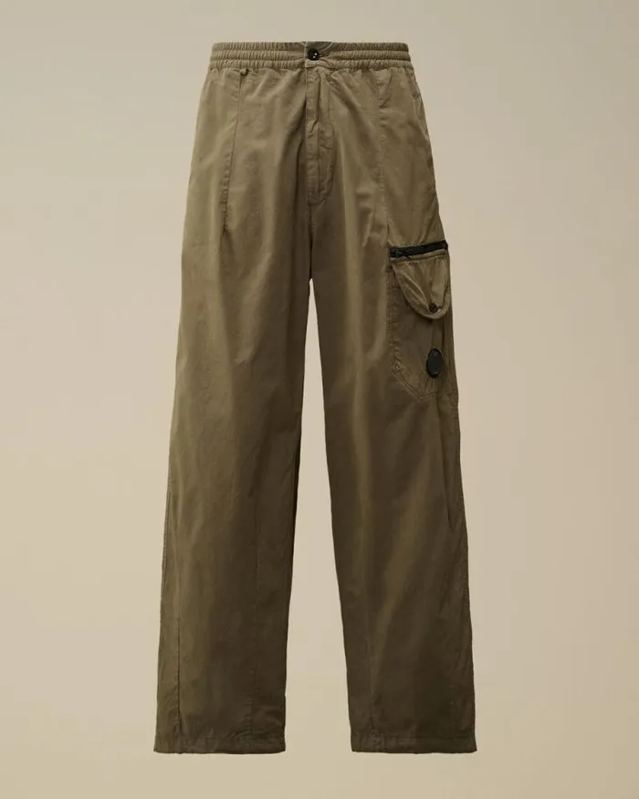 CP Company Trousers Microreps Boxy Lens Cargo Pants Grape Leaf Green 8211 Man CP Company Trousers Microreps Boxy Lens Cargo Pants Grape Leaf Green 8211 Man