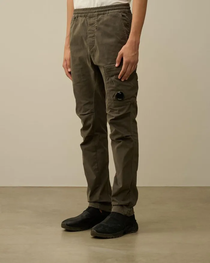 CP Company Trousers Stretch Sateen Ergonomic Lens Single Cargo Pants Grape Leaf Green 8211 Man
