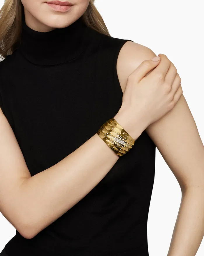 Cable Edge Cuff Bracelet In 18K Yellow Gold With Diamonds 41mm Women David Yurman Cuff Cable Edge Cuff Bracelet In 18K Yellow Gold With Diamonds 41mm Women David Yurman Cuff