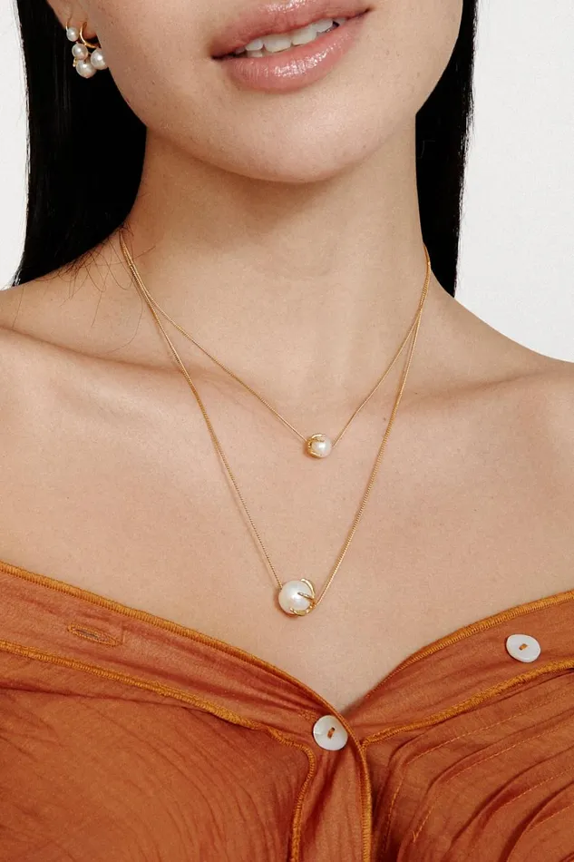 Chan Luu Necklaces Women Lark Necklace White Pearl