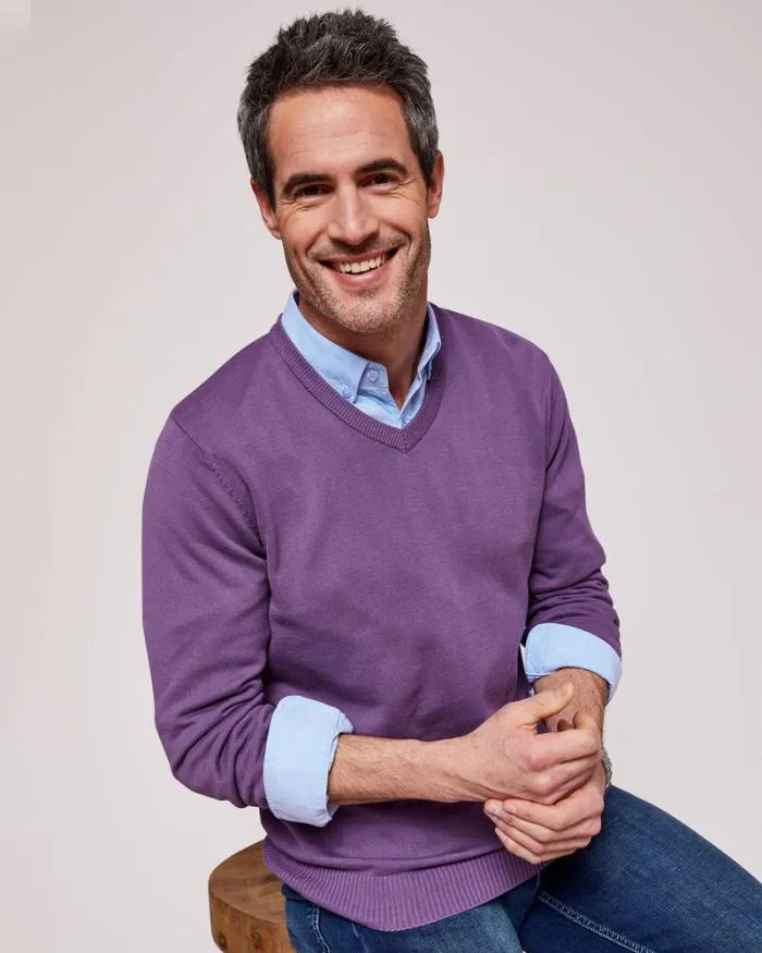 Cotton Traders Knitwear Cotton VNeck Jumper 8211 Men