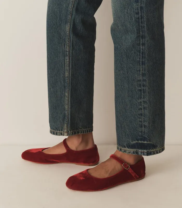 DEN Shoes Women Mary Jane Slipper Ruby Velvet