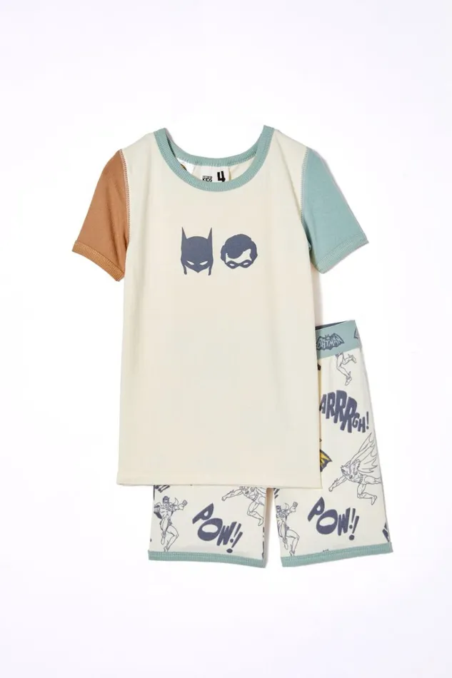 GirlsBoys Sleepwear Cotton On Sawyer Super Soft Short Sleeve Pyjama Set License Lcn Wb Dark Vanilla Batman And Robin Bff GirlsBoys Sleepwear Cotton On Sawyer Super Soft Short Sleeve Pyjama Set License Lcn Wb Dark Vanilla Batman And Robin Bff