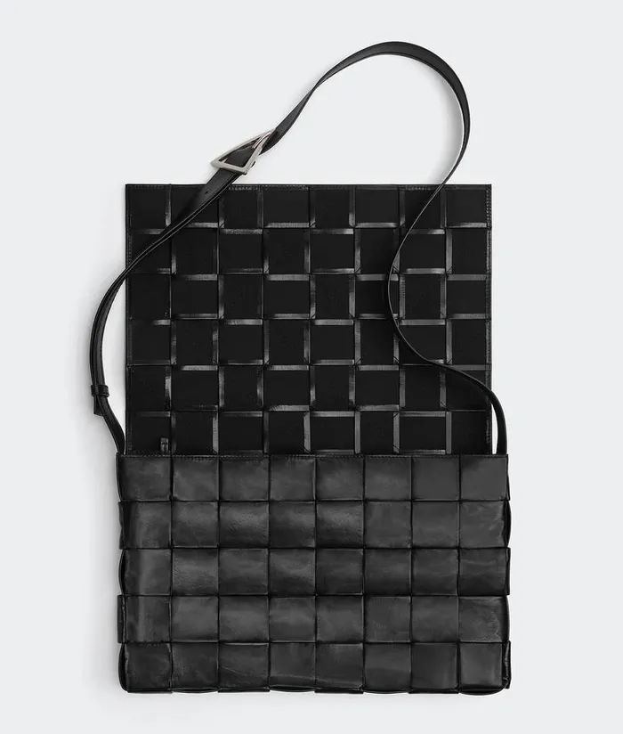 Men Bottega Veneta Crossbody Maxi Cassette Black