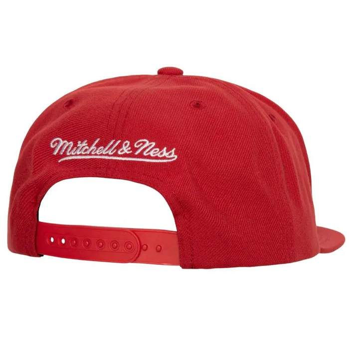 Mitchell and Ness Champ Stack Snapback Chicago Bulls Men Hats and Headwear Mitchell and Ness Champ Stack Snapback Chicago Bulls Men Hats and Headwear