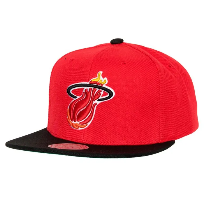 Mitchell and Ness Side Core 20 Snapback HWC Miami Heat Men Hats and Headwear