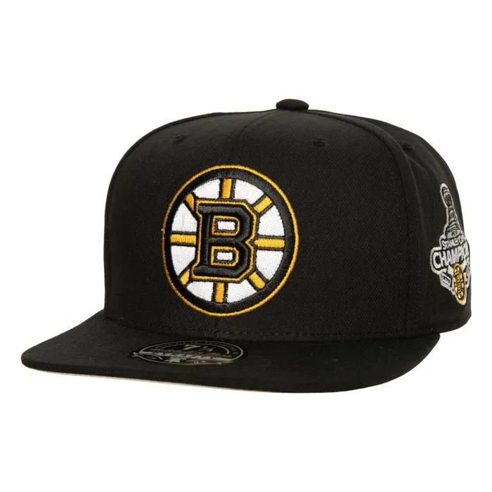 Mitchell and Ness Side Patch Fitted Boston Bruins Men Hats and Headwear