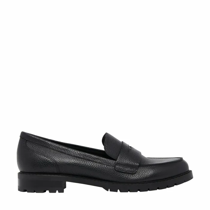 NAVEEN Black Women Nine West Flats