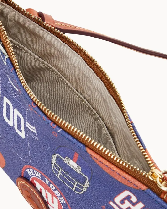 NFL Giants Top Zip Crossbody Giants Women Dooney and Bourke Crossbodies NFL Giants Top Zip Crossbody Giants Women Dooney and Bourke Crossbodies