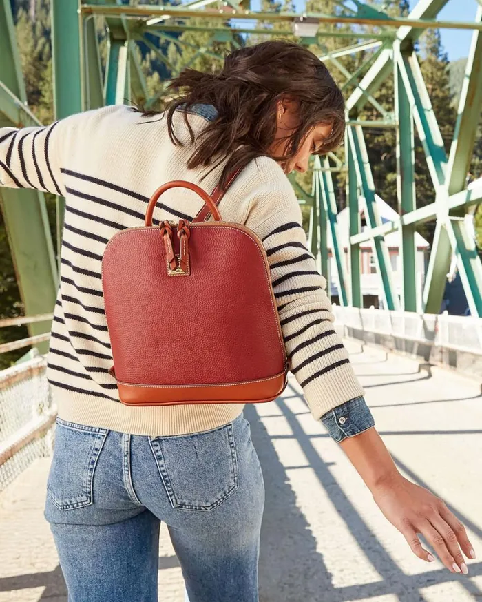 Pebble Grain Zip Pod Backpack Caramel Women Dooney and Bourke Backpacks Pebble Grain Zip Pod Backpack Caramel Women Dooney and Bourke Backpacks