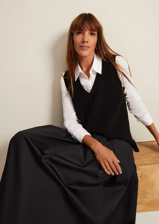 Phase Eight Knitwear Marianna V Neck Tank Black 8211 Women