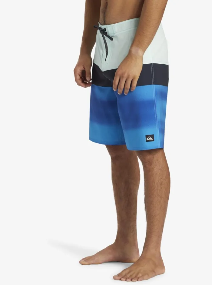Quiksilver Surfsilk Panel 20034 Boardshorts Limpet Shell Mens Boardshorts Quiksilver Surfsilk Panel 20034 Boardshorts Limpet Shell Mens Boardshorts