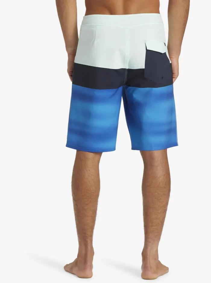 Quiksilver Surfsilk Panel 20034 Boardshorts Limpet Shell Mens Boardshorts Quiksilver Surfsilk Panel 20034 Boardshorts Limpet Shell Mens Boardshorts