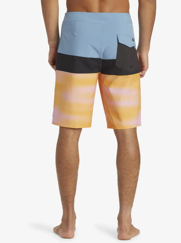 Quiksilver Surfsilk Panel 20034 Boardshorts Prism Pink Mens Boardshorts Quiksilver Surfsilk Panel 20034 Boardshorts Prism Pink Mens Boardshorts