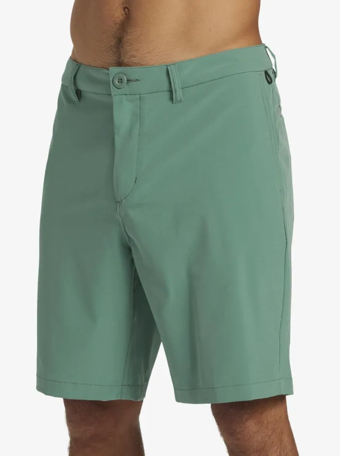Quiksilver Union Amphibian 20034 Hybrid Shorts Frosty Spruce Mens Shorts and Amphibians Quiksilver Union Amphibian 20034 Hybrid Shorts Frosty Spruce Mens Shorts and Amphibians
