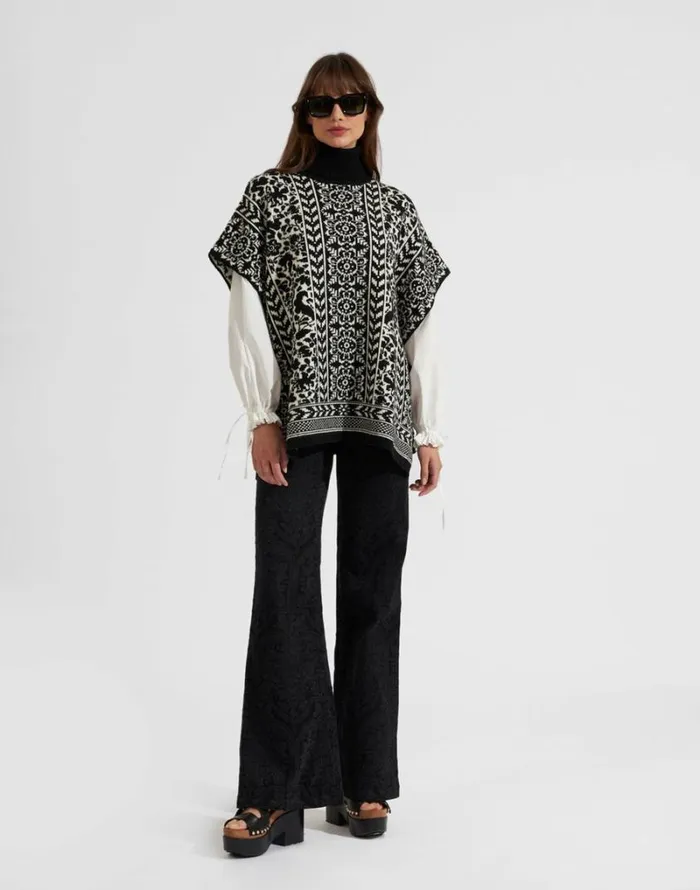 Ready To Wear Knitwear La Double J High Neck Poncho Black White