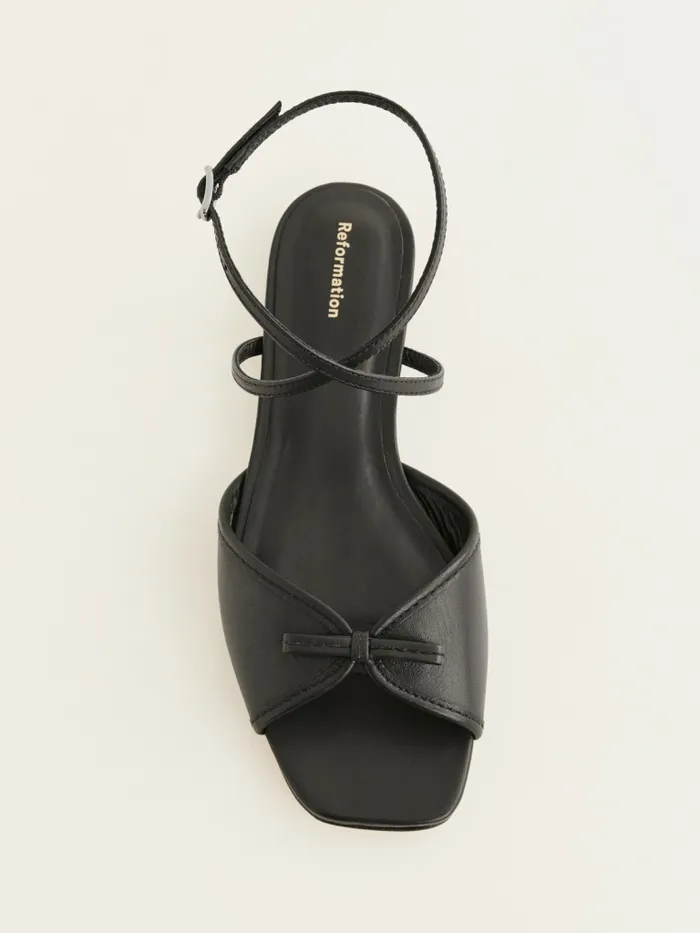 Reformation Sandals Gladys Flat Sandal Black Leather 8211 Women Reformation Sandals Gladys Flat Sandal Black Leather 8211 Women