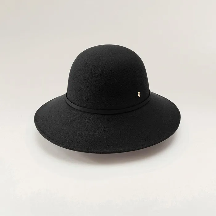 Round Crown Hats Helen Kaminski Alto 9 Blackblack