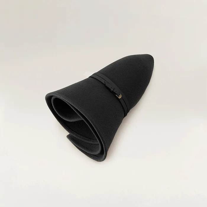 Round Crown Hats Helen Kaminski Alto 9 Blackblack