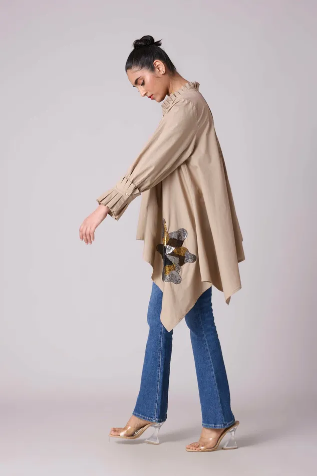 Scarlet Sage Tops Cove Applique Shirt 8211 Khaki 8211 Women