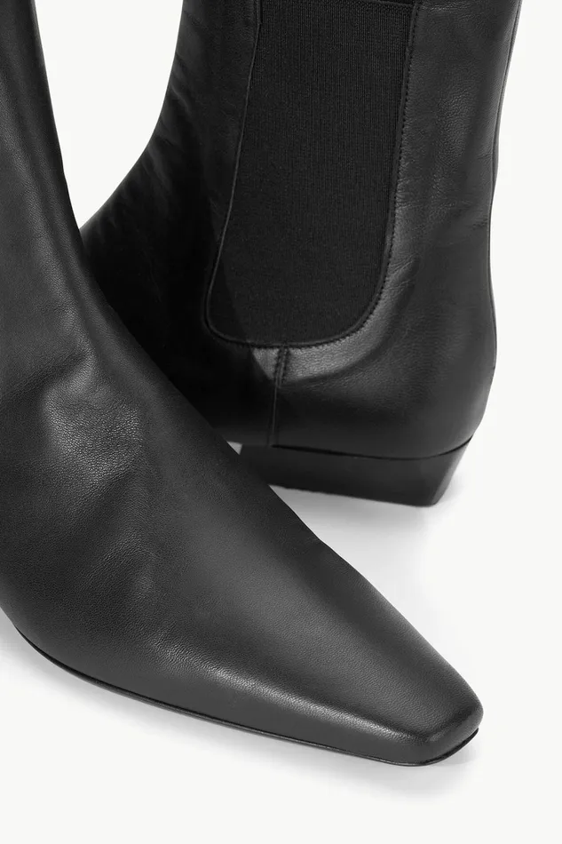 STAUD WALLY CHELSEA BOOT Black Women Boots STAUD WALLY CHELSEA BOOT Black Women Boots