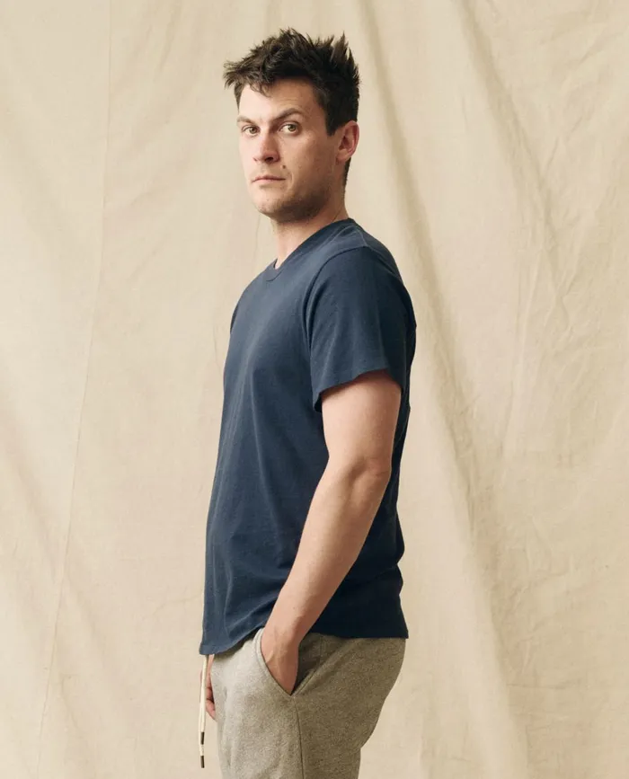 Tees and Sweats Men The Great The Men039s Boxy Crew True Navy
