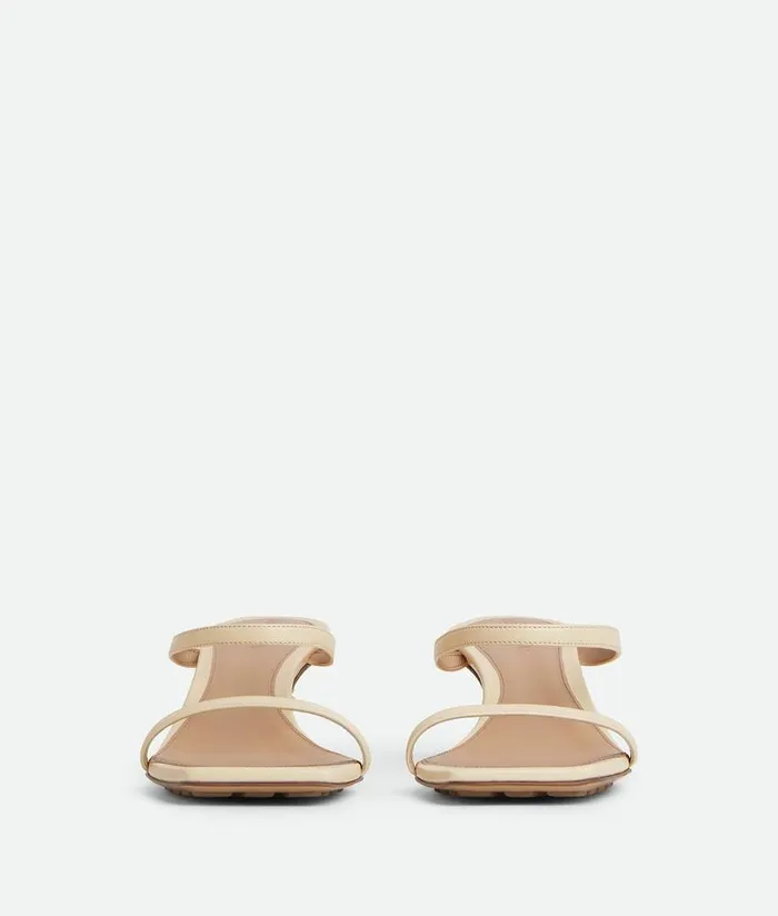 Women Bottega Veneta Sandals Knot Mule Sea Salt