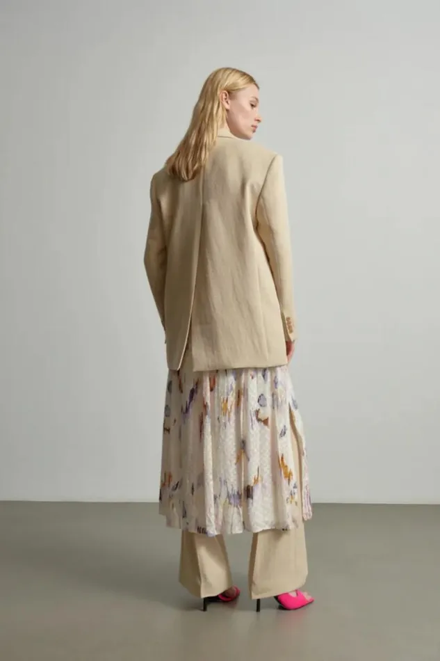 Women Coats and Jackets Lala Berlin Jacket Janet 8211 Viscose Mix 8211 Sesame Women Coats and Jackets Lala Berlin Jacket Janet 8211 Viscose Mix 8211 Sesame