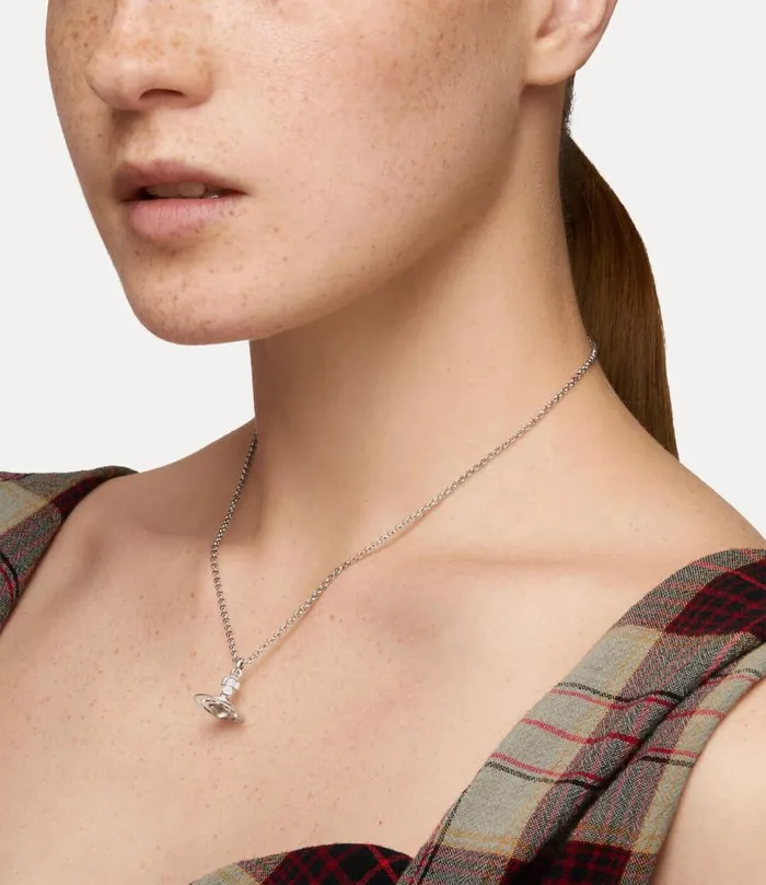 Women New Petite Orb Pendant Necklace Platinum Vivienne Westwood Classic Styles Women New Petite Orb Pendant Necklace Platinum Vivienne Westwood Classic Styles