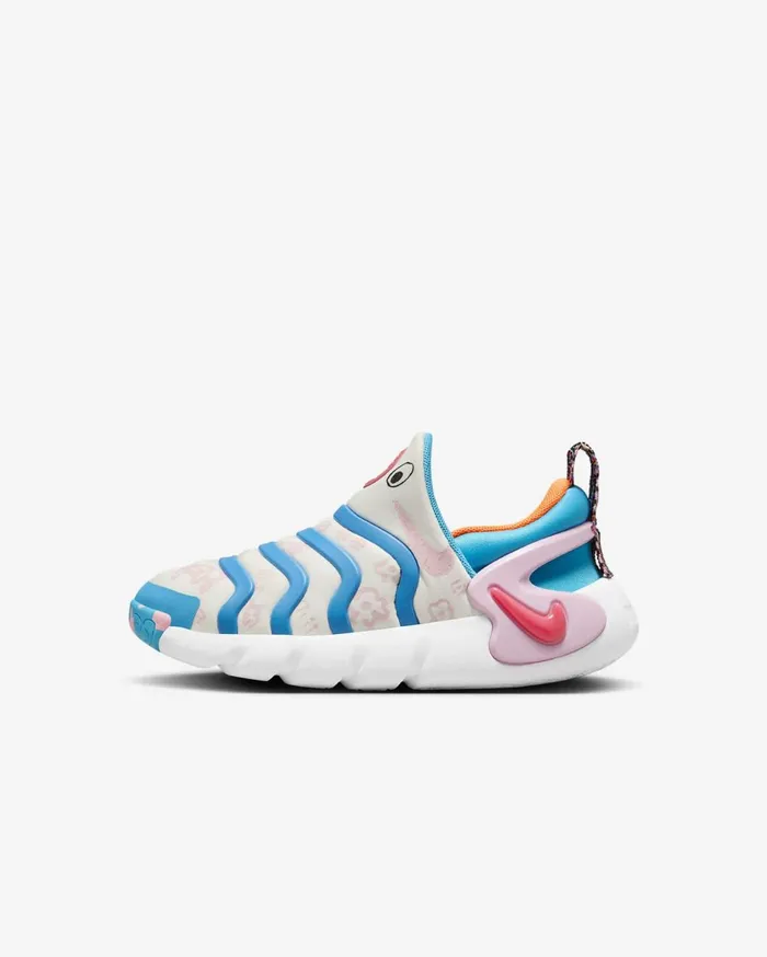 Younger Kids 3 8211 7 Years Kids Nike Dynamo Go SE Sailmedium Soft Pinklight Fusion Red Younger Kids 3 8211 7 Years Kids Nike Dynamo Go SE Sailmedium Soft Pinklight Fusion Red